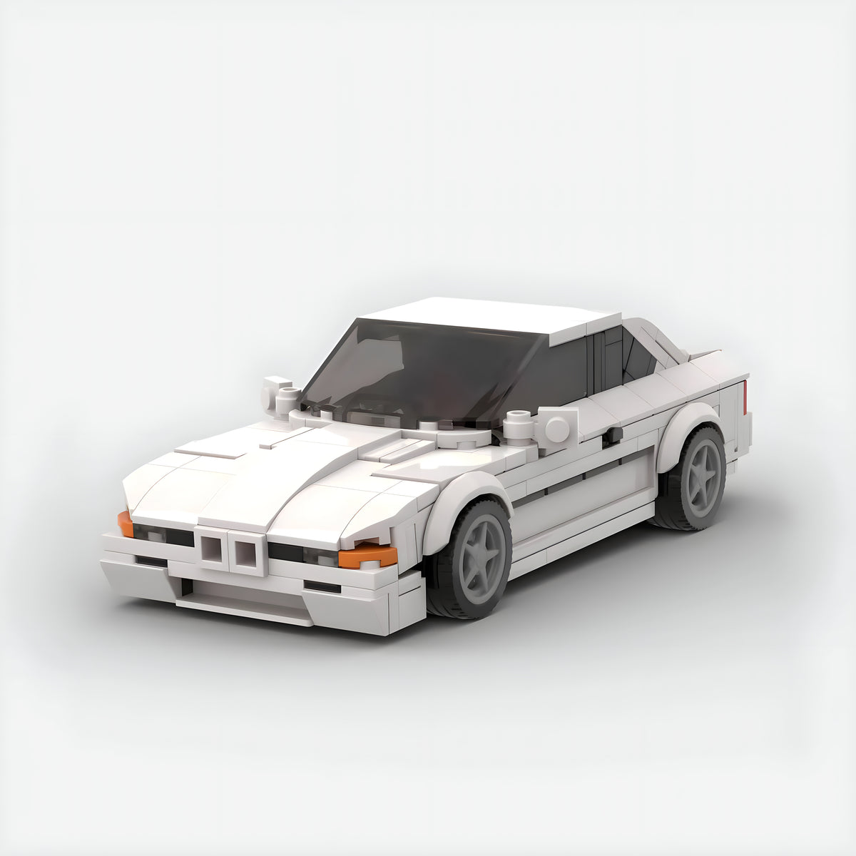 BMW 850CSi | White Edition
